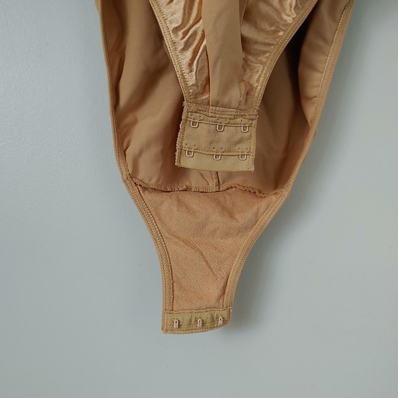 Maison Lejaby Nuage Bodysuit Size 36B Shaping Nude Tan - Picture 14 of 16